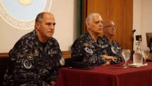 Lee más sobre el artículo Escándalo en la Armada: investigan pagos irregulares por casi $1.000 millones