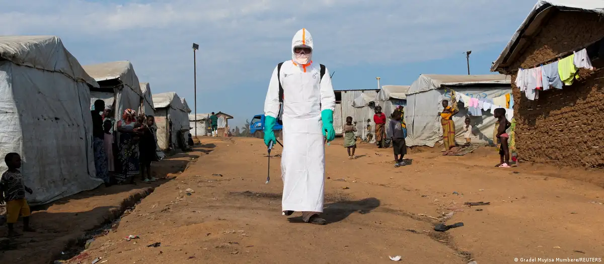 La OMS advierte que el brote de ébola en Congo sigue fuera de control