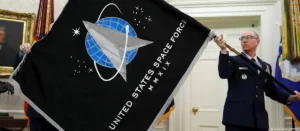 Lee más sobre el artículo Estados Unidos admite por primera vez que ya tiene armas desplegadas en el espacio