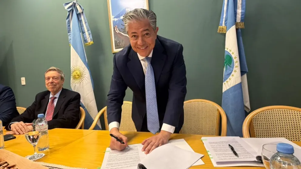 Neuquén acelera las rutas de Vaca Muerta con fondos adelantados por las petroleras