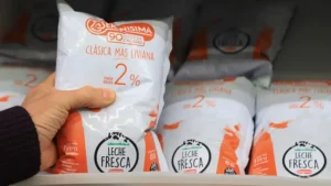 Lee más sobre el artículo El consumo de lácteos vuelve a enfriarse y la recuperación todavía no alcanza