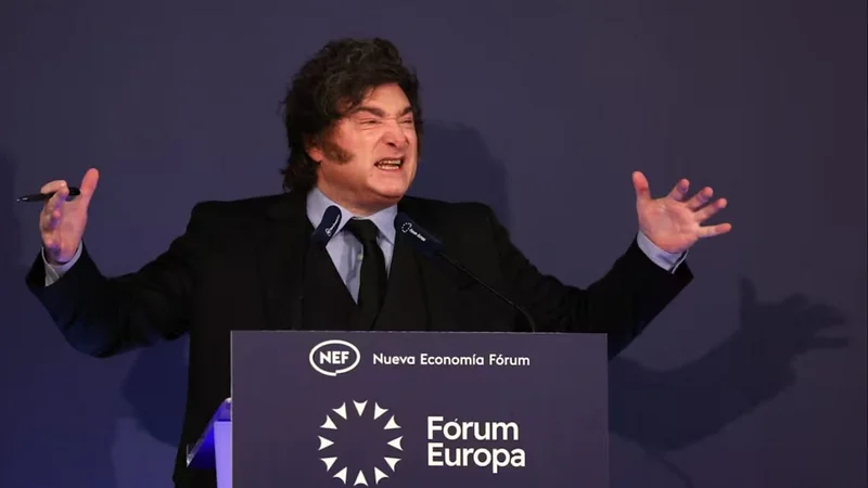 En este momento estás viendo Milei llevó sus insultos a España y quedó expuesto por la distancia con sus aliados de la derecha