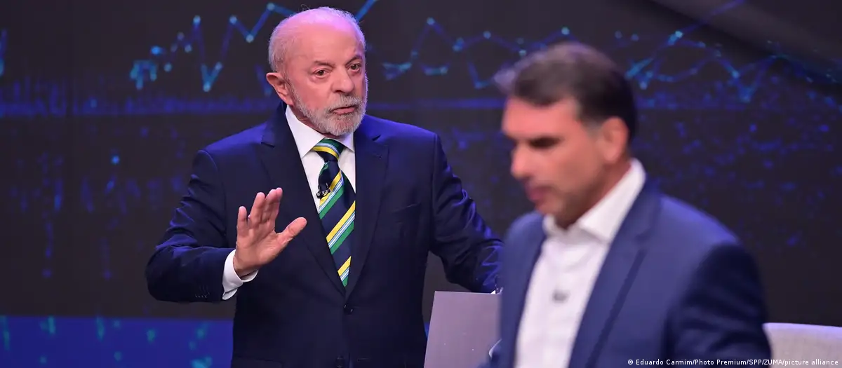 En este momento estás viendo Brasil le da 24 horas a Meta para garantizar un trato igualitario a Lula y Flávio Bolsonaro