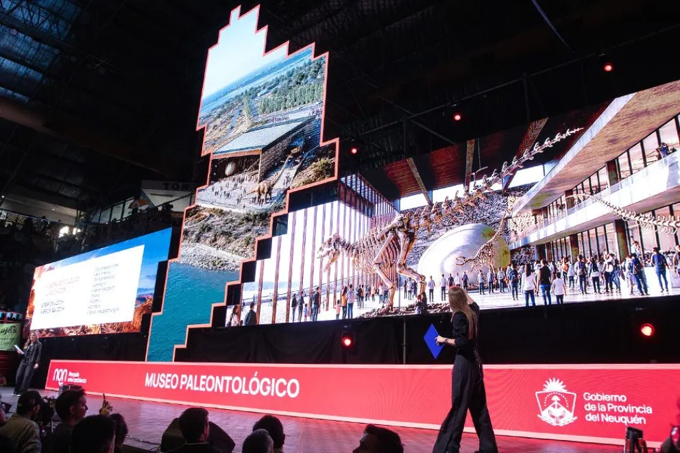 En este momento estás viendo Neuquén proyecta invertir más de 413 mil millones de pesos en obras para impulsar el turismo