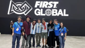 Lee más sobre el artículo Herederos de Turing: los estudiantes neuquinos que representaron a la Argentina en el Mundial de Robótica