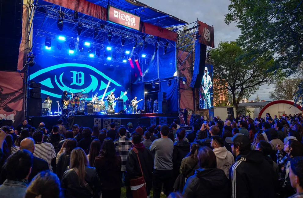 El Blend Fest reunió a más de 2.000 personas y puso en escena la producción vitivinícola neuquina